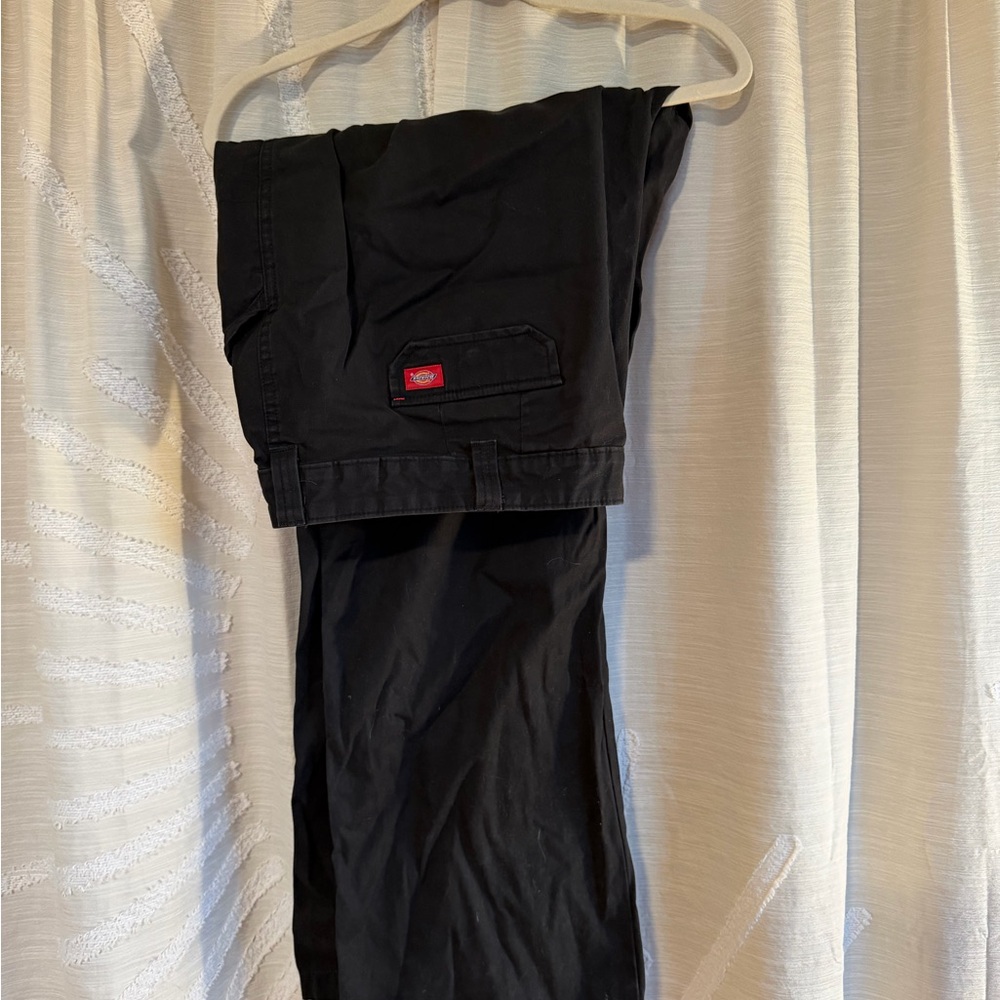 Dickies Men's Cargo Pants in Black